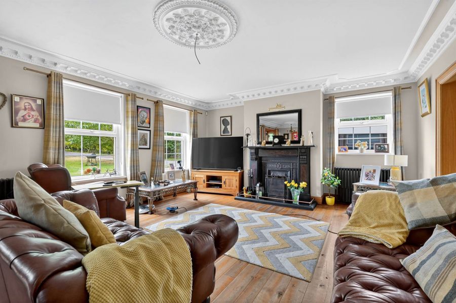 44 Tullywest Road