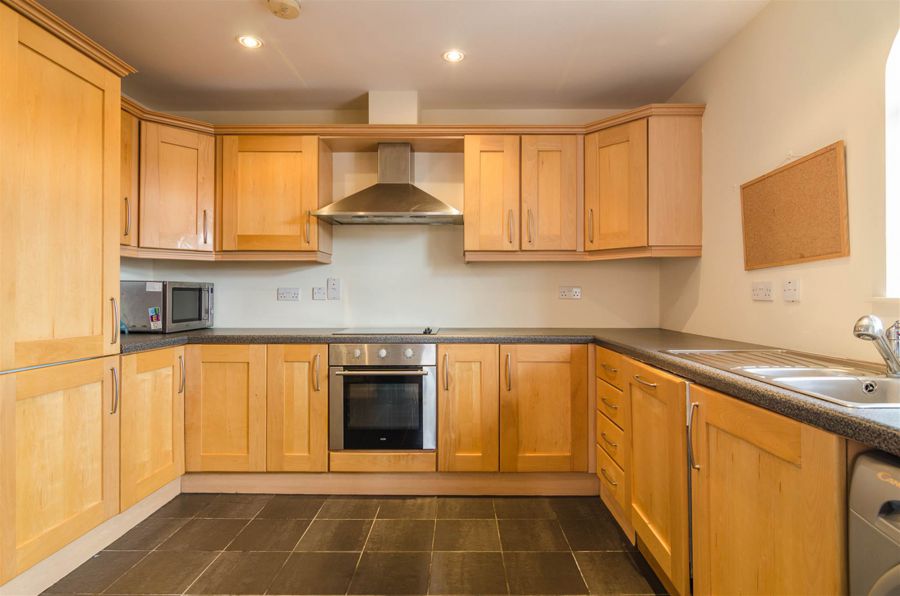 16 Chancellors Court