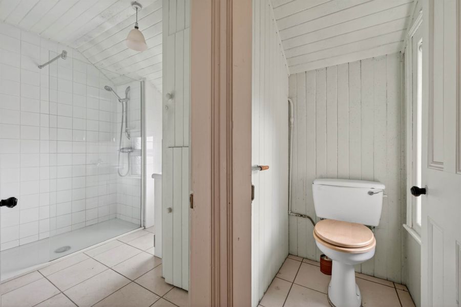 4 Finaghy Park Central