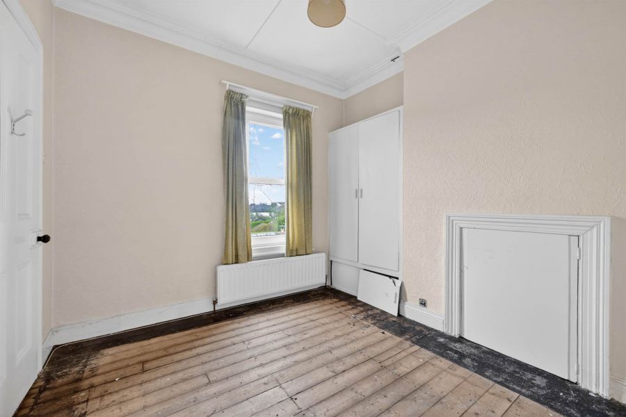 4 Finaghy Park Central