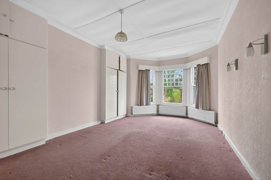 4 Finaghy Park Central