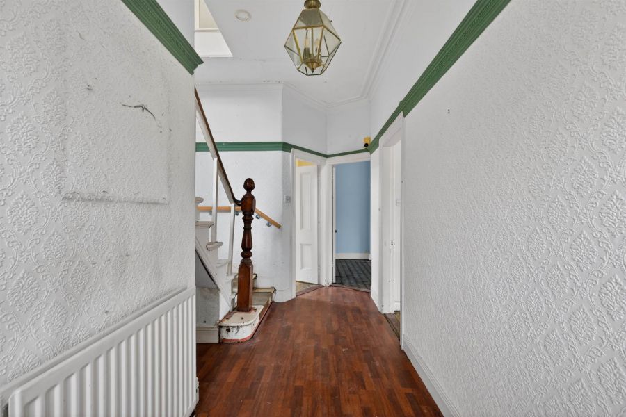 4 Finaghy Park Central