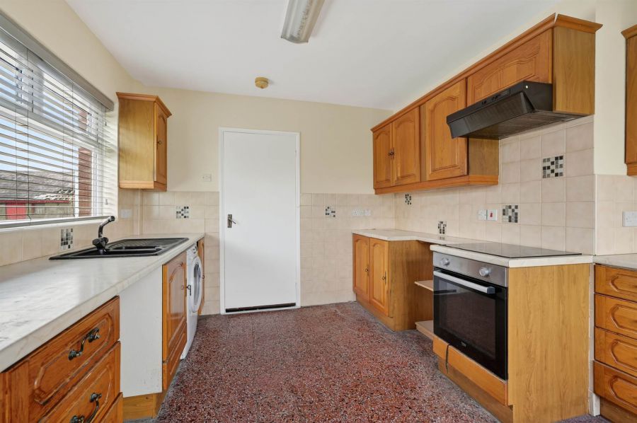39 Quarterlands Road