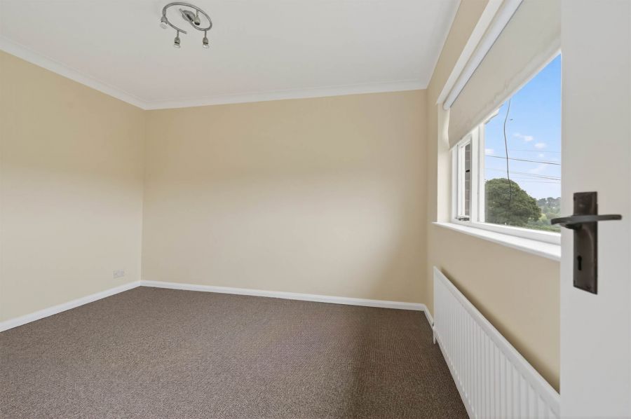 39 Quarterlands Road