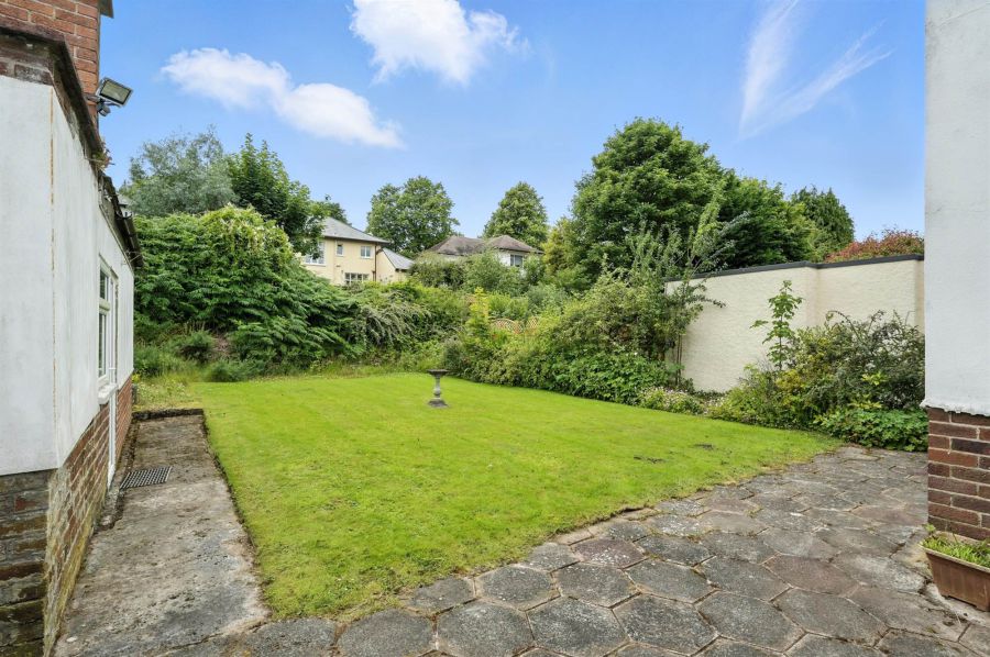26 Mount Eden Park