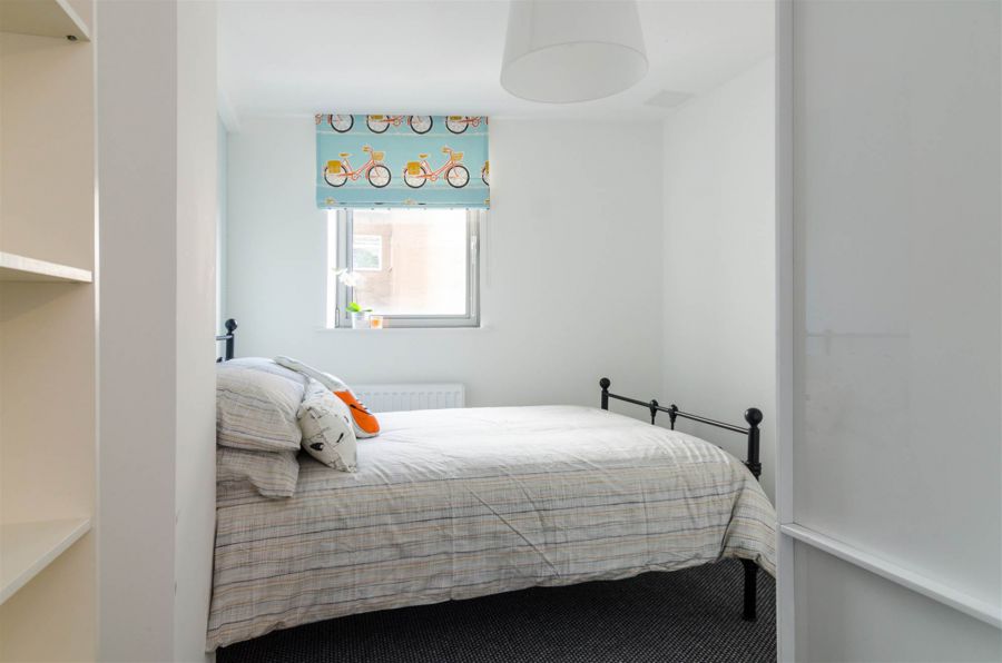 4.2 117 Lisburn Road