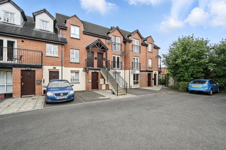 7 Maldon Court