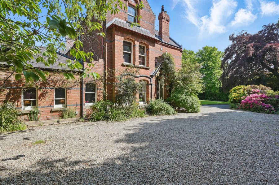 Ardeen, 605 Antrim Road