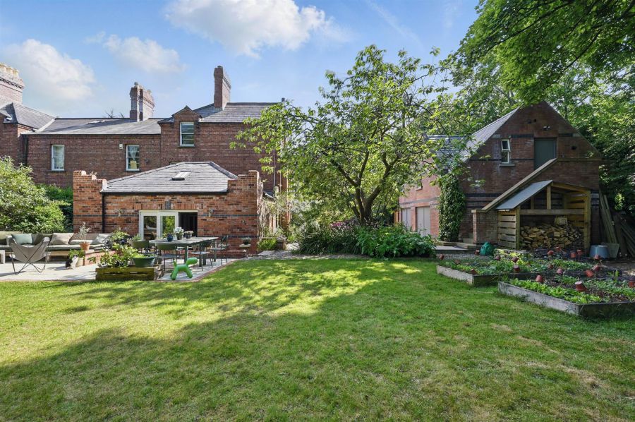 Ardeen, 605 Antrim Road