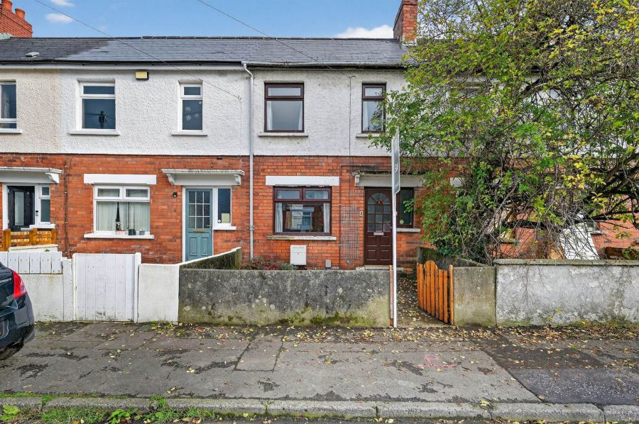 8 Sunnyside Drive