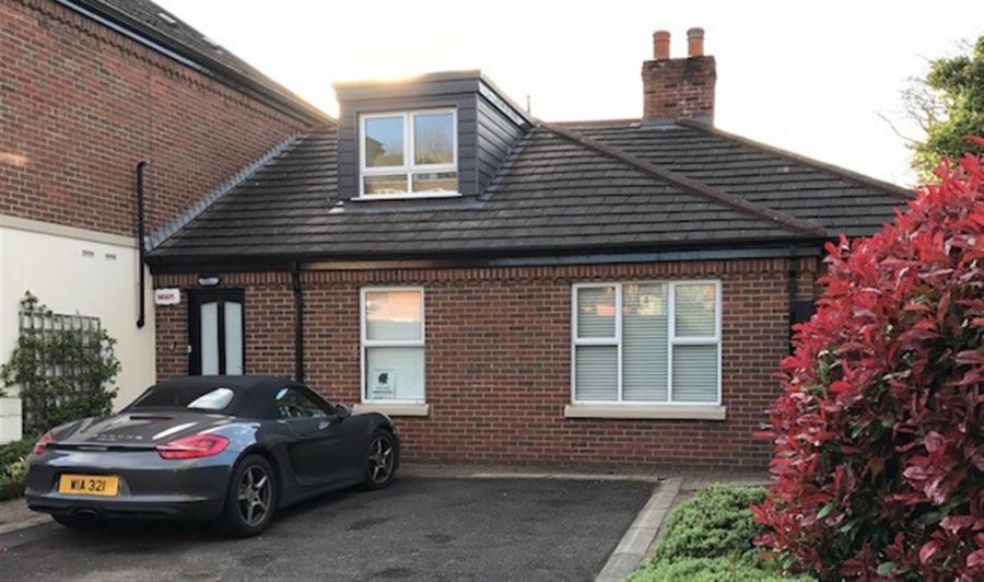10 Hollyheath
