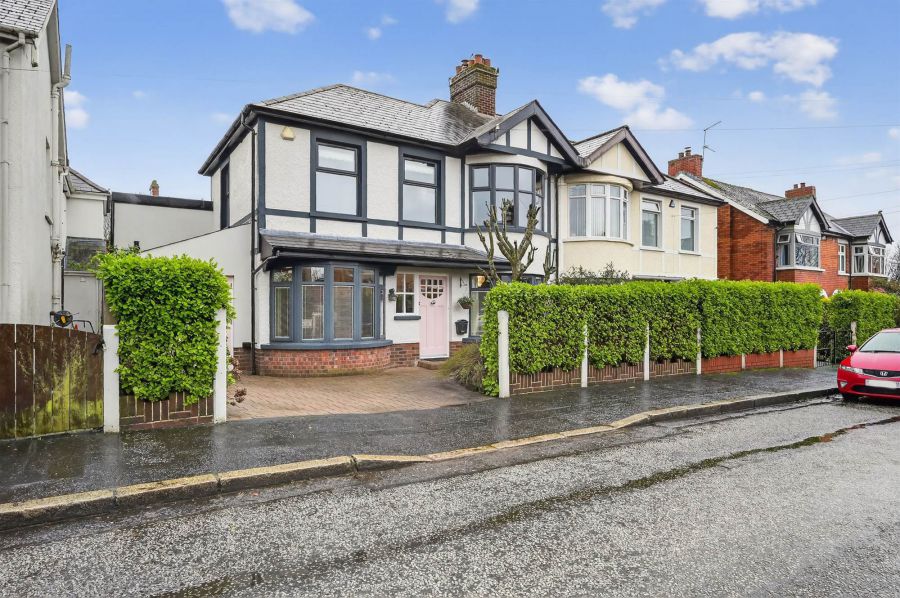 17 Ravensdene Park, Ravenhill, Belfast, BT6 0DA