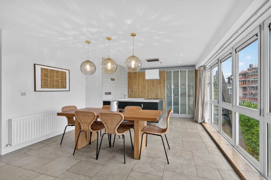 20 Shaftesbury Court