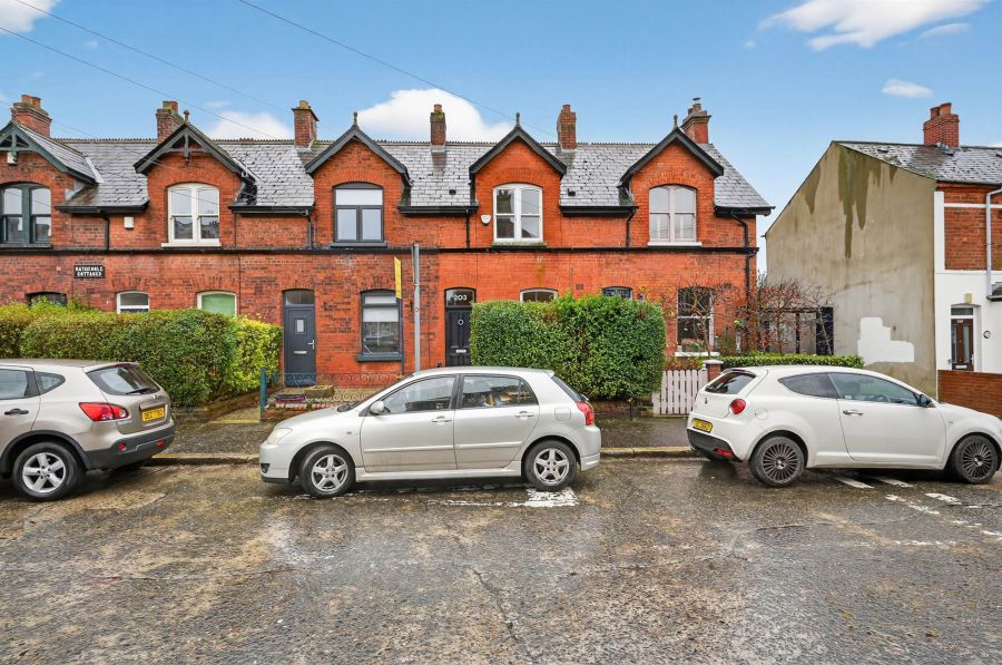 203 Great Northern Street, Lisburn Road Area, Belfast, BT9 7FN