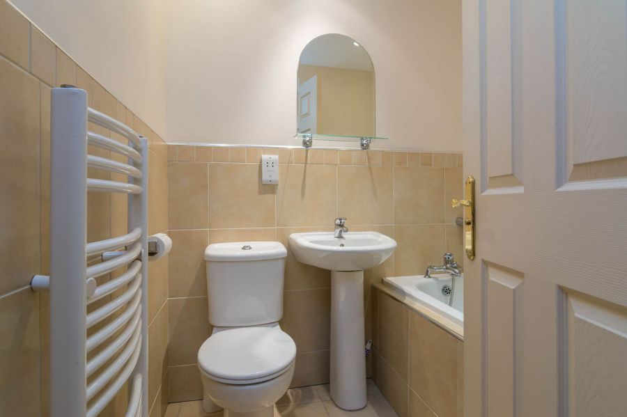 10 Chancellors Court