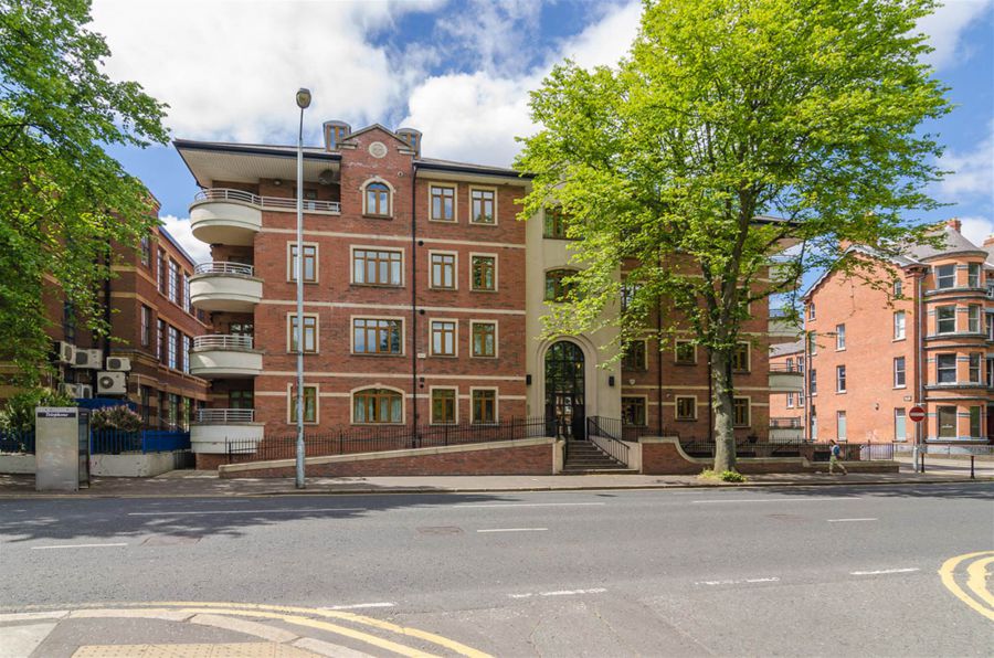 10 Chancellors Court