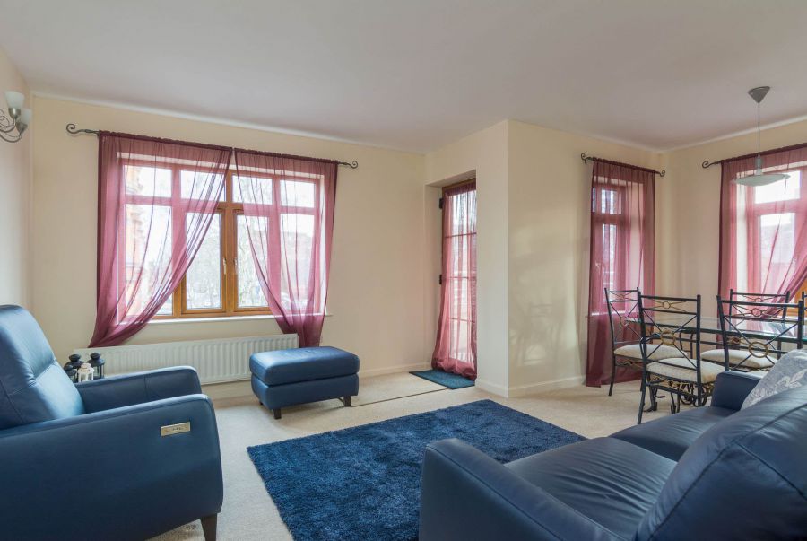 10 Chancellors Court