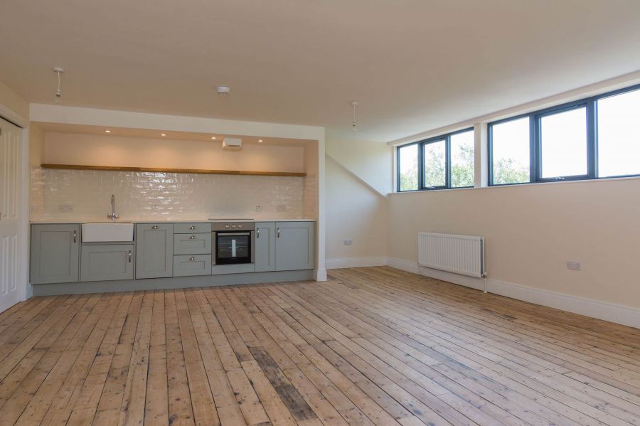 4, 19 College Gardens