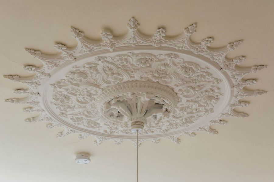 1, 19 College Gardens