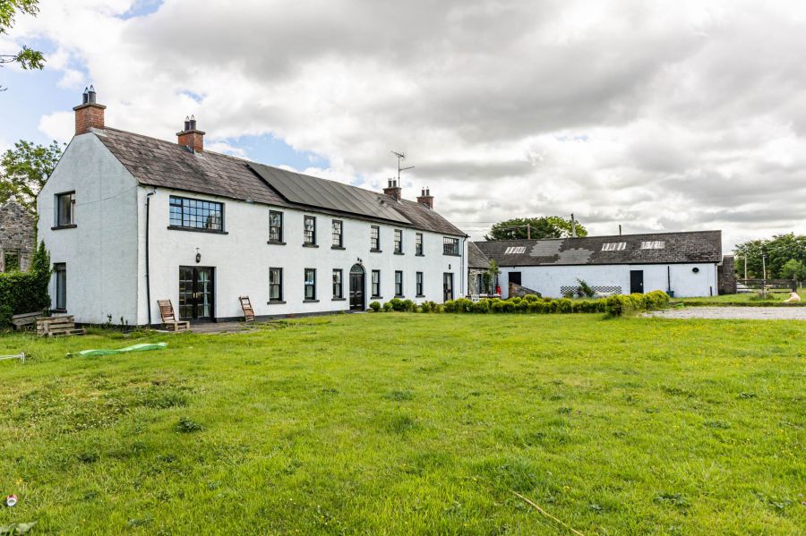 68 Rocks Chapel Road, crossgar, BT30 9HN