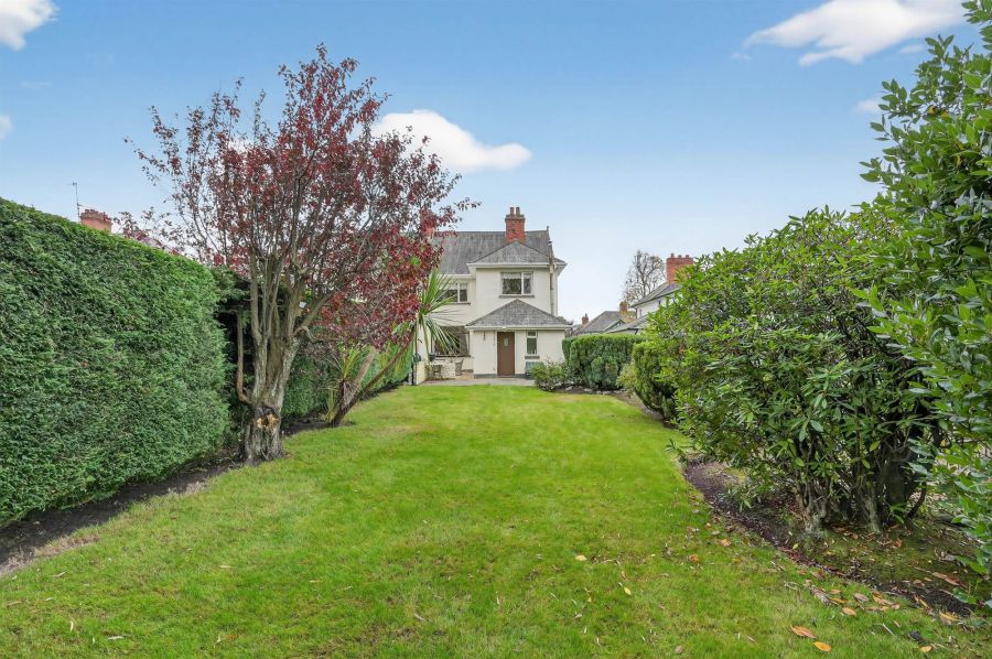 8 Harberton Park