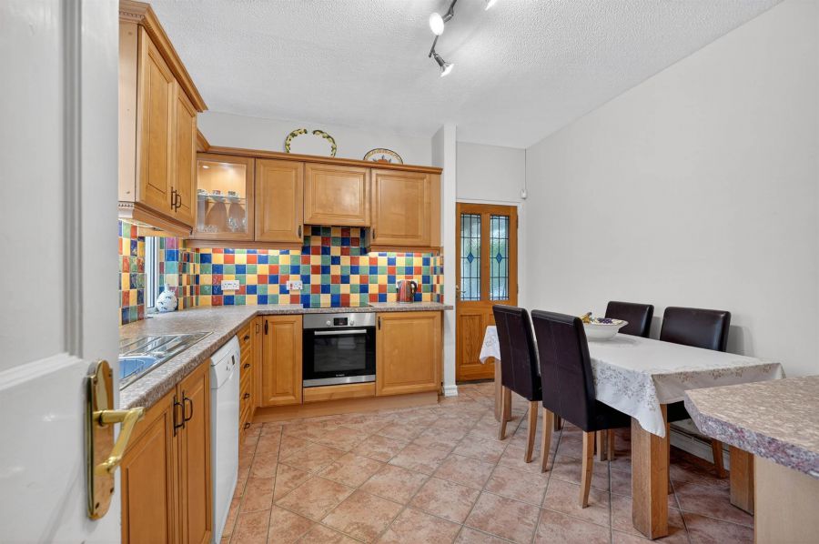 8 Harberton Park