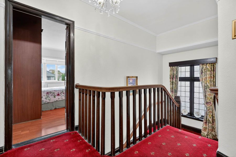 8 Harberton Park