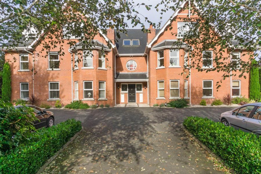 5 Marlborough Manor