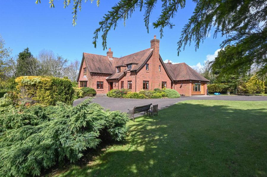 'Briar Lodge', 3 Wilmont Park 'Briar Lodge', 3 Wilmont Park