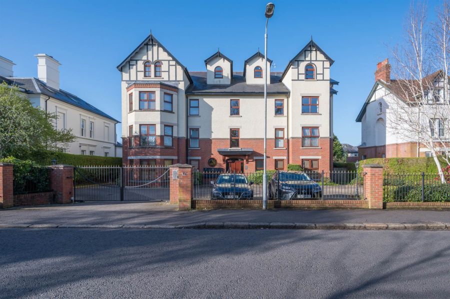 Apt 8 81 Osborne Park, Malone, Belfast, BT9 6JQ