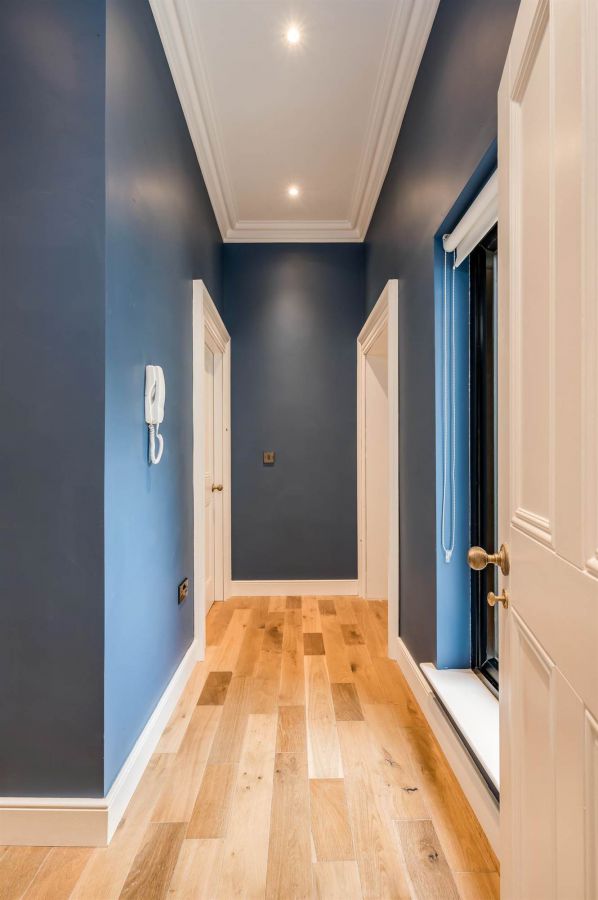 Apt 3,16 Upper Crescent