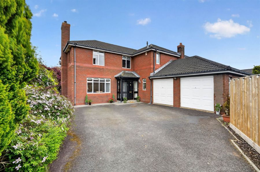 12 Norton Drive