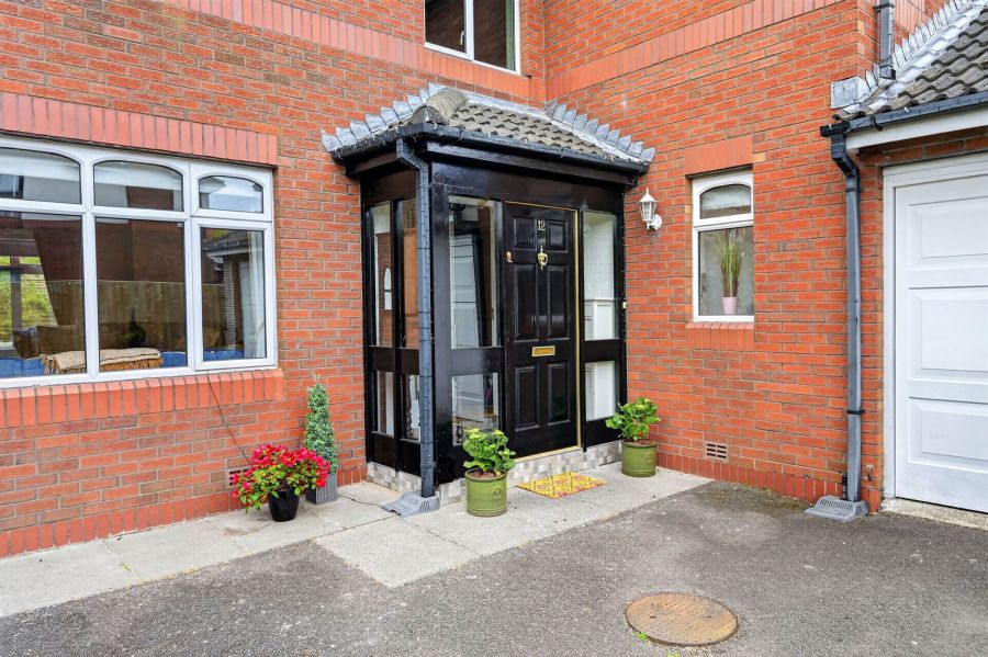 12 Norton Drive