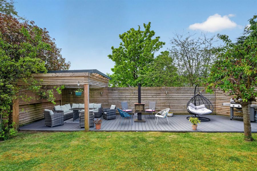 12 Norton Drive