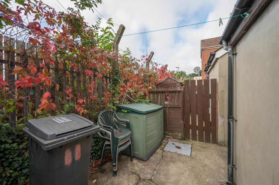 11 Oakmount Drive