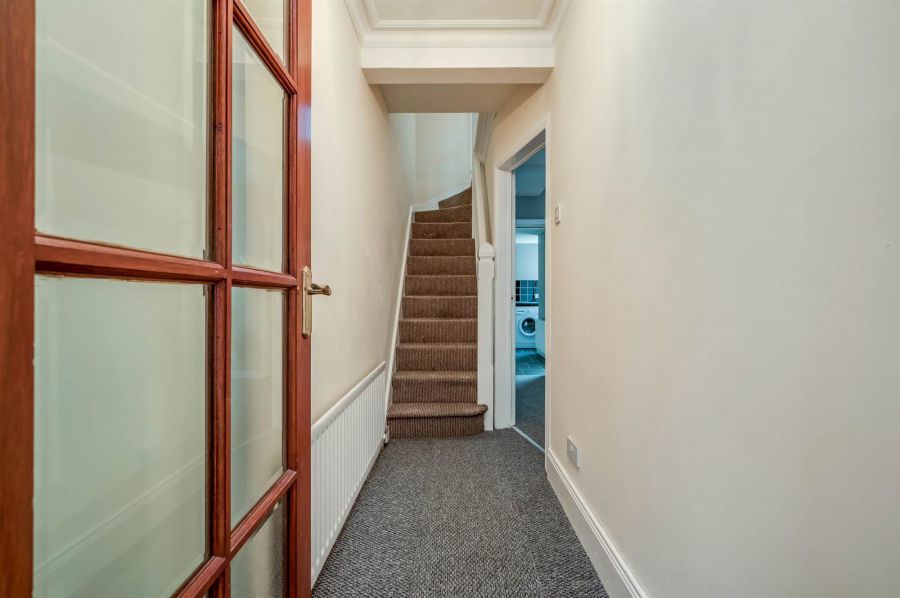 11 Oakmount Drive