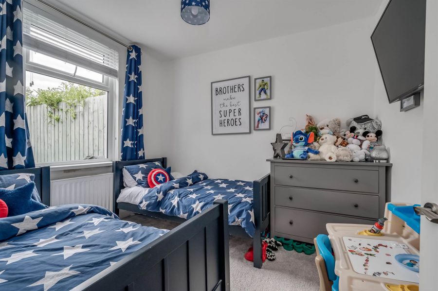 49 Finaghy Park Central