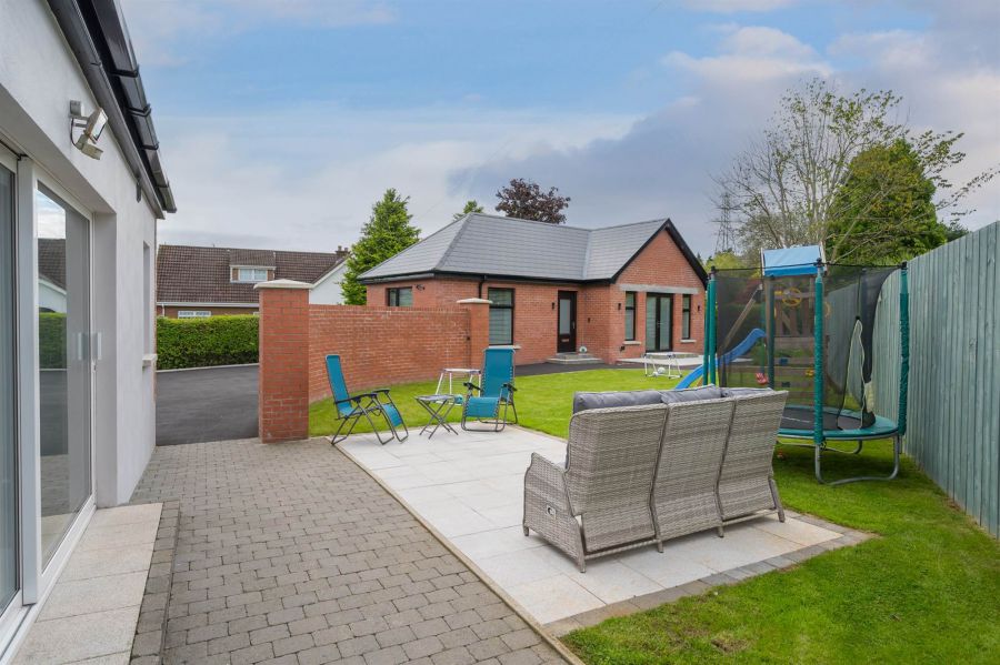 49 Finaghy Park Central