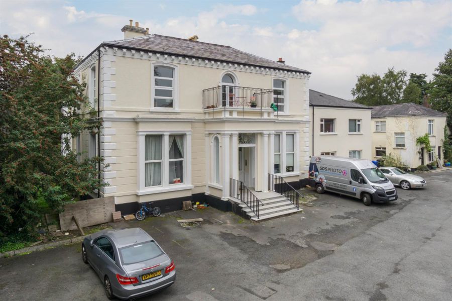 Flat F Notting Hill Manor, 118 Malone Road, BT9 5HR