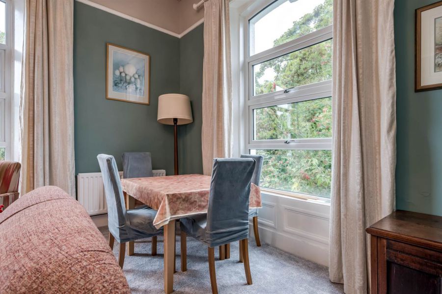 Flat F Notting Hill Manor