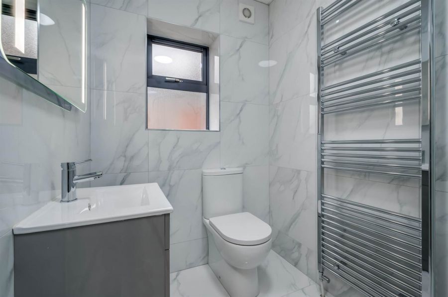 Apt 6 41 Wellington Park