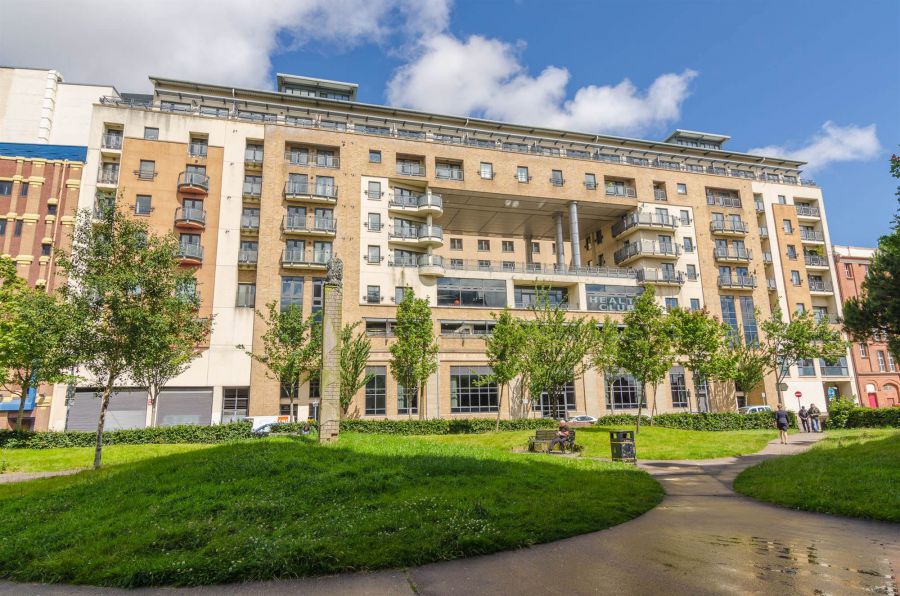 Apt 402  Park Avenue, Bankmore Street, Belfast, BT7 1AQ