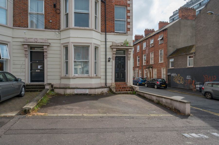 1 20 Claremont Street