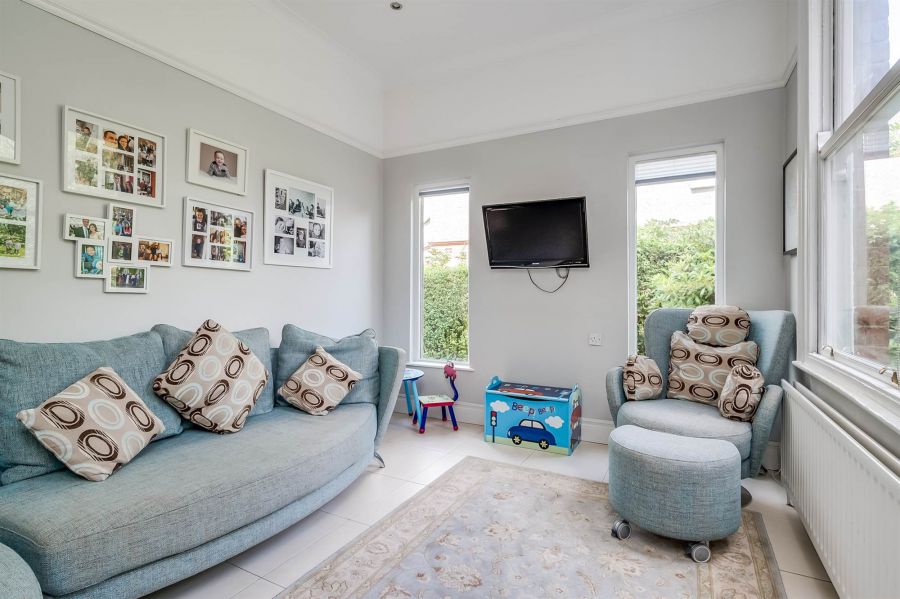 26 Cranmore Gardens