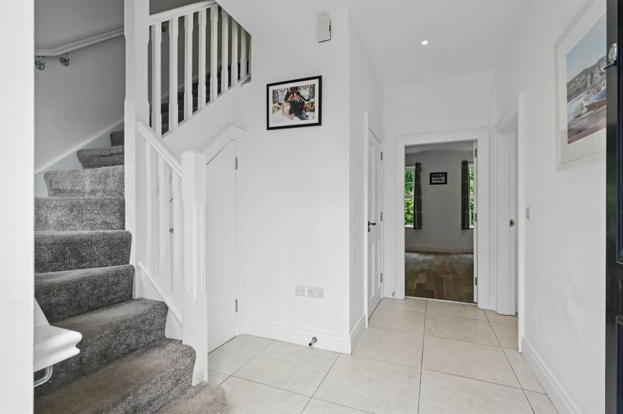 1 Ishbel Gardens