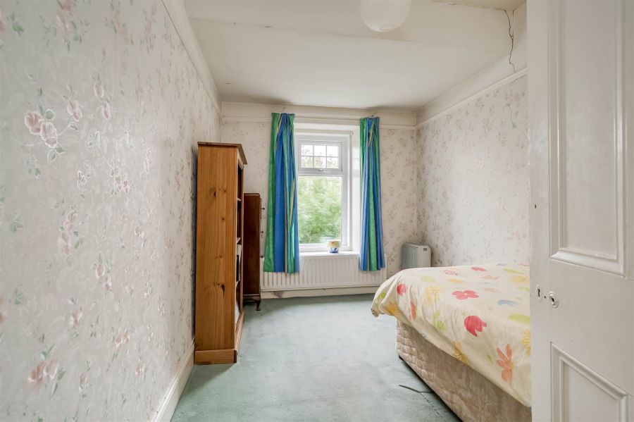 11 Rathlin Road