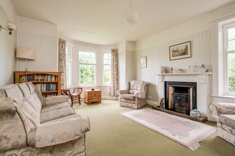 11 Rathlin Road