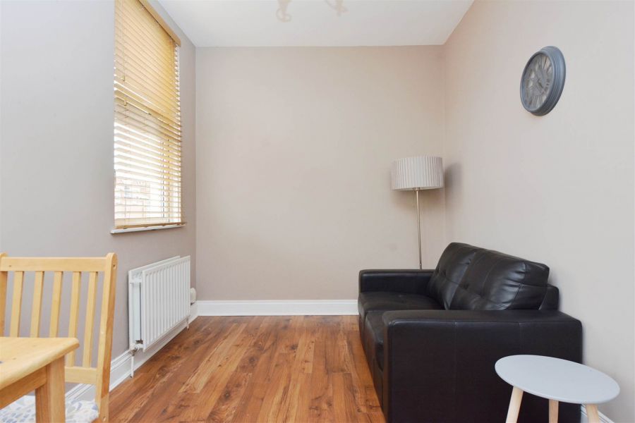 5 41 Cromwell Road