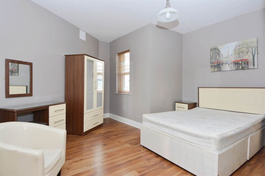 6 41 Cromwell Road