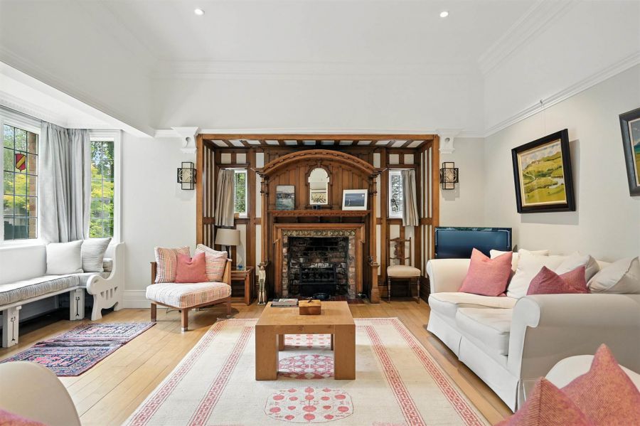 46 & 46a Myrtlefield Park